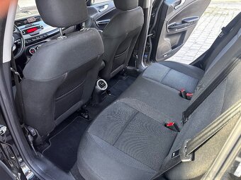 Alfa Romeo Giulietta 2,0 JTDm - 12