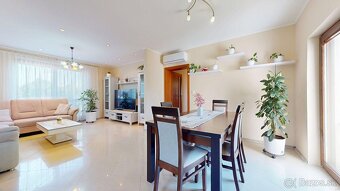 Štýlový 4i dom so zimnou záhradou a záhr. domčekom | Hrubá B - 12