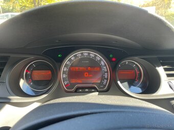 Citroen C5 2.0 HDi - 12