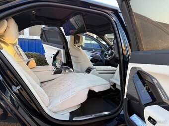 BMW 750e / TV / Lounge sedenie - 12