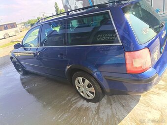 Volkswagen Passat - 12