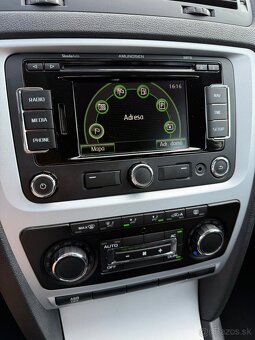 Škoda Octavia 1.6TDI Combi GreenLine - 12