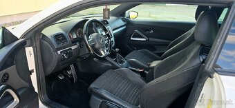 Volkswagen Scirocco 1.4TSI - 12