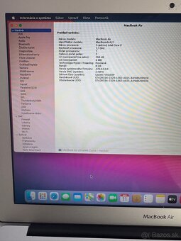 MacBook Air - 12