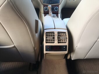 Mercedes-Benz C200kompresor 135kw W204 2007 manuál - 12