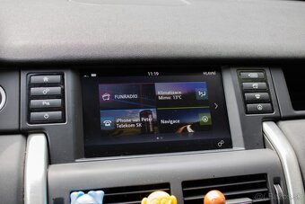Land Rover Discovery Sport 2.0L TD4 SE AT - 12