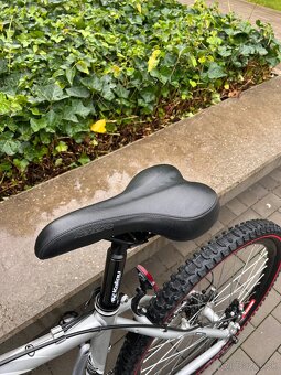 Horsky bicykel KELLYS quartz 26” - 12