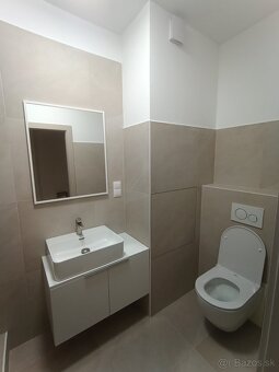 Zlacnené - Nová rekonštrukcia 3i bytu Brezová pod Bradlom - 12