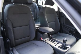 Volkswagen Golf VII 2.0 TDI - 12