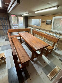 zahradne sedenie z masivu - 12