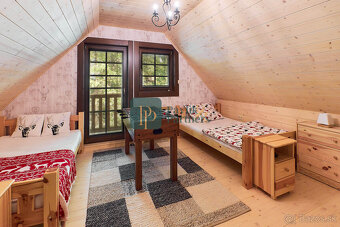 Predaj 4 izbový zrub pri lese, 7,5á pozemok, Nízke Tatry, EX - 12