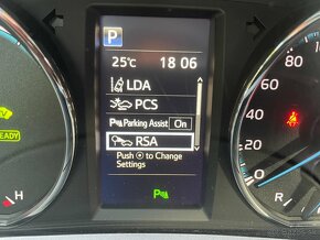 Toyota RAV4 2,5 hybrid 4x4, kamera,navi,ACC - 12