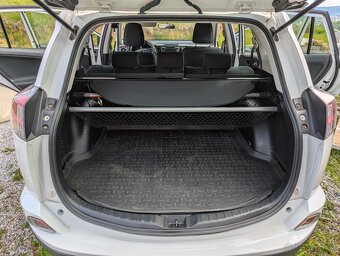 RAV4 2.0 l benzin 4x4 - 12