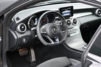 Mercedes-Benz C 250 Coupe AMG Night Edition - 12