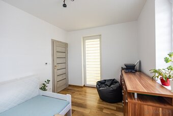 🏡 Novostavba 4-izbového domu v obci Lúka - 12