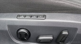 Škoda Superb Combi 2.0 TDI SCR Style DSG - 12