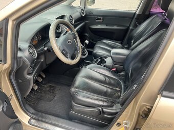 Predám KIA Carens III 2.0 CRDi - 7.miestne + 17" ALU sada - 12