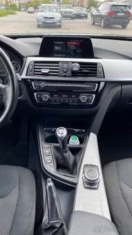 BMW 318d touring - 12