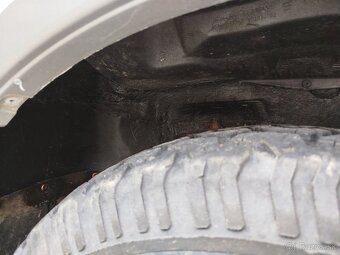 Mitsubishi Pajero 3,2 - 12