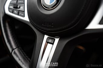 BMW M240i xDrive - 12