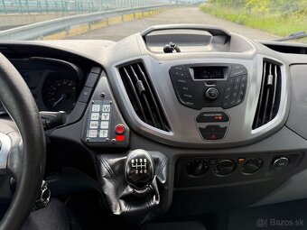 Ford Transit 2019 Ambulancia/Sanitka - 12