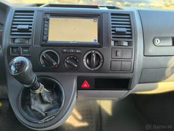 Volkswagen Caravelle - 12