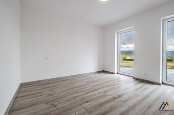 RODINNÝ DOM OBEC SVINIA | OKRES PREŠOV - 12