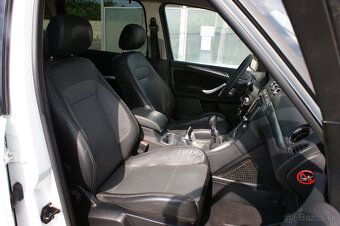 Ford Galaxy 2.2 TDCi Titanium - 12