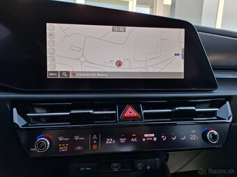 KIA Niro EV 64,8 kW/h GOLD, TECH PACK - 12
