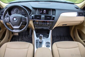 BMW X3 xDrive20d Advantage A/T - 12