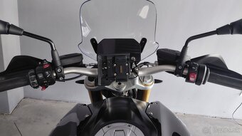 BMW R1250 R - 12
