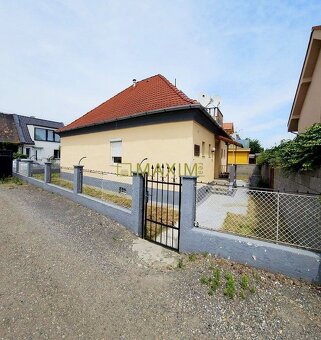 Ponúkame na predaj Rodinný dom na Železnej ulici v Bratislav - 12