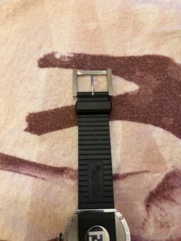 Luxusné dámske hodinky Fendi - 12
