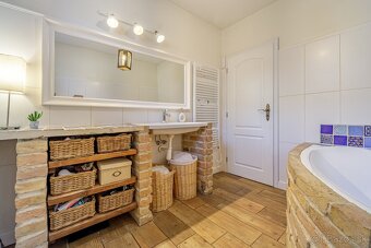 NA PREDAJ- KRÁSNY- 4- IZBOVÝ DOM- HRUBÁ BORŠA - 12