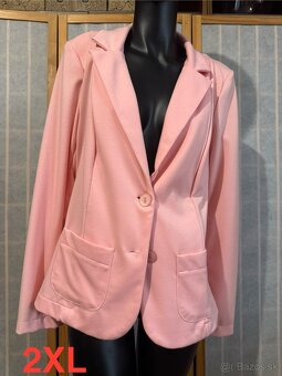 Značkové oblečenie, nohavice, šaty, topy, tuniky, tričká - 12