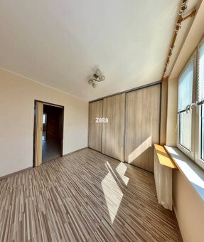 JUH, ul. Miškovecká, pekný 3 izb. byt pražský typ. 67 m2 + B - 12