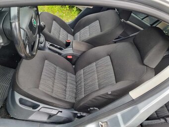 ROZPREDAM SKODA OCTAVIA 2 EU VERZIA na diely xenony - 12