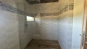 Rodinný dom s pozemkom 2 395 m², Kolárovo, Komárno - 12