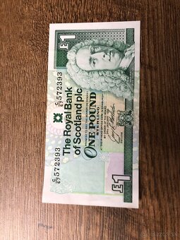 Bankovky ENGLAND,SCOTLAND a ine - 12