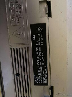 Predám rôzne radia funkčné niektoré na údržbu - 12