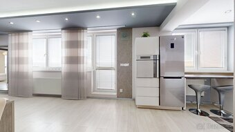 Na predaj 4-izbový Penthouse v Malackách Brezová ulica aj s  - 12