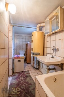 Predaj rodinného domu v obci Jánovce - 12