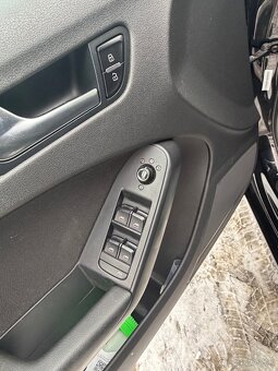 Audi A4 B8 2.0 Tdi At - 12