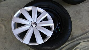 pl d 5x112 r16 VW group + zimné 215/60 r16 XL + orig puk - 12