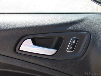 Ford Kuga 2.0 TDCI - ST LINE - 4x4, AUTOMAT - splátka 146,-€ - 12