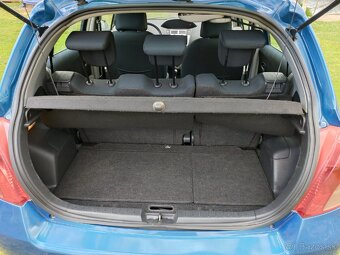 Toyota Yaris 1,4 D-4D automat - 12