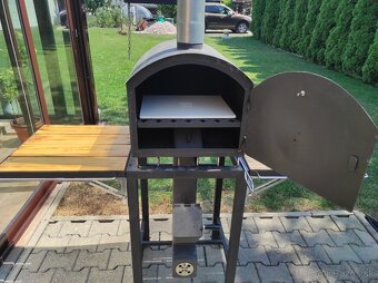 Predám záhradný grill súpravu - 12