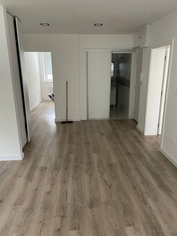 Prenájom Bytu Myjava 3i 70m2 - 12