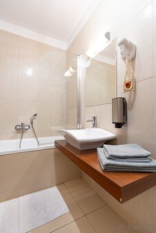 EXKLUZÍVNE Ponúkame na predaj 2 izbový apartmán - 12