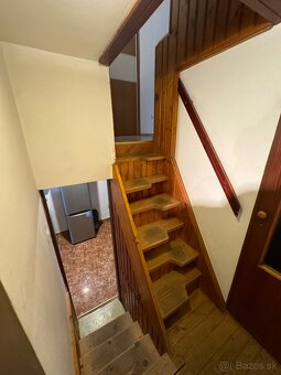 Celoročná chata, 399 m² vysporiadaný pozemok, studňa - 12
